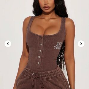 Brown Ribbed bodysuit: medium